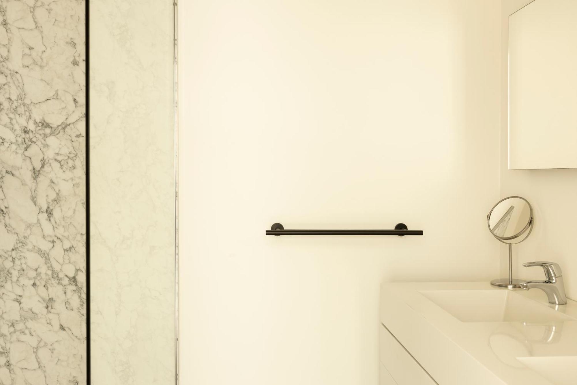 Appartement Uniek - Mooiste En Hoogste Uitzicht Op Antwerpen! - Incl Gratis Parking Antwerpen