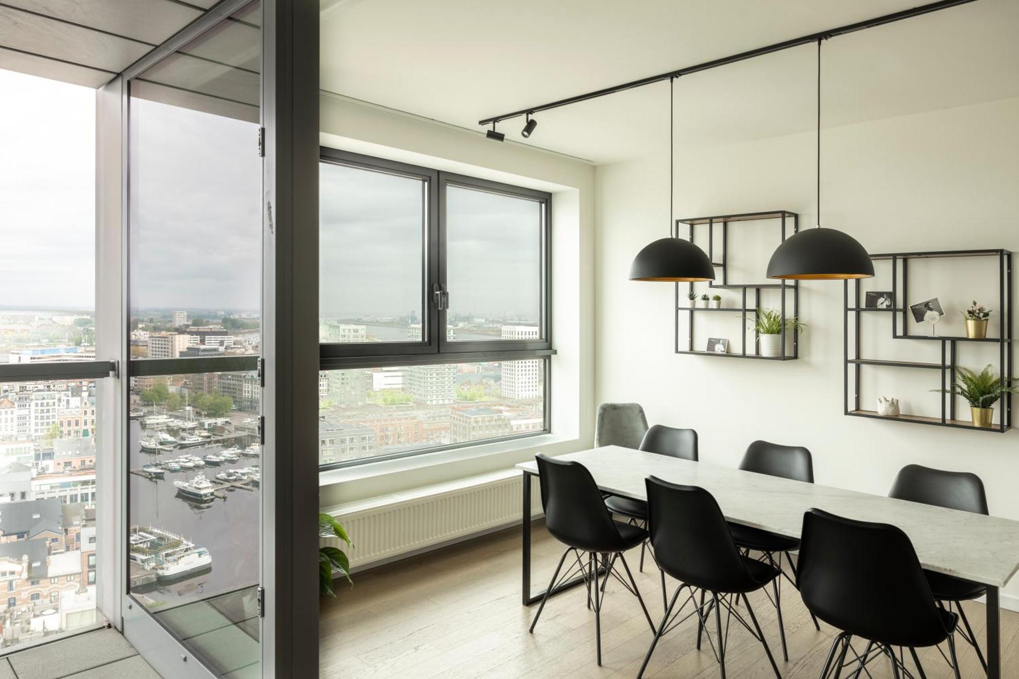 Uniek - Mooiste En Hoogste Uitzicht Op Antwerpen! - Incl Gratis Parking Appartement *