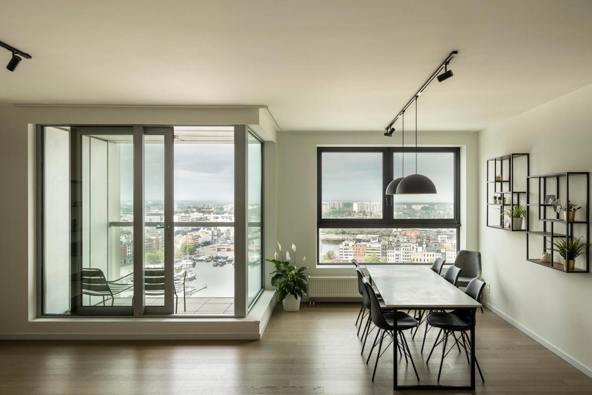 Appartement Uniek - Mooiste En Hoogste Uitzicht Op Antwerpen! - Incl Gratis Parking Antwerpen