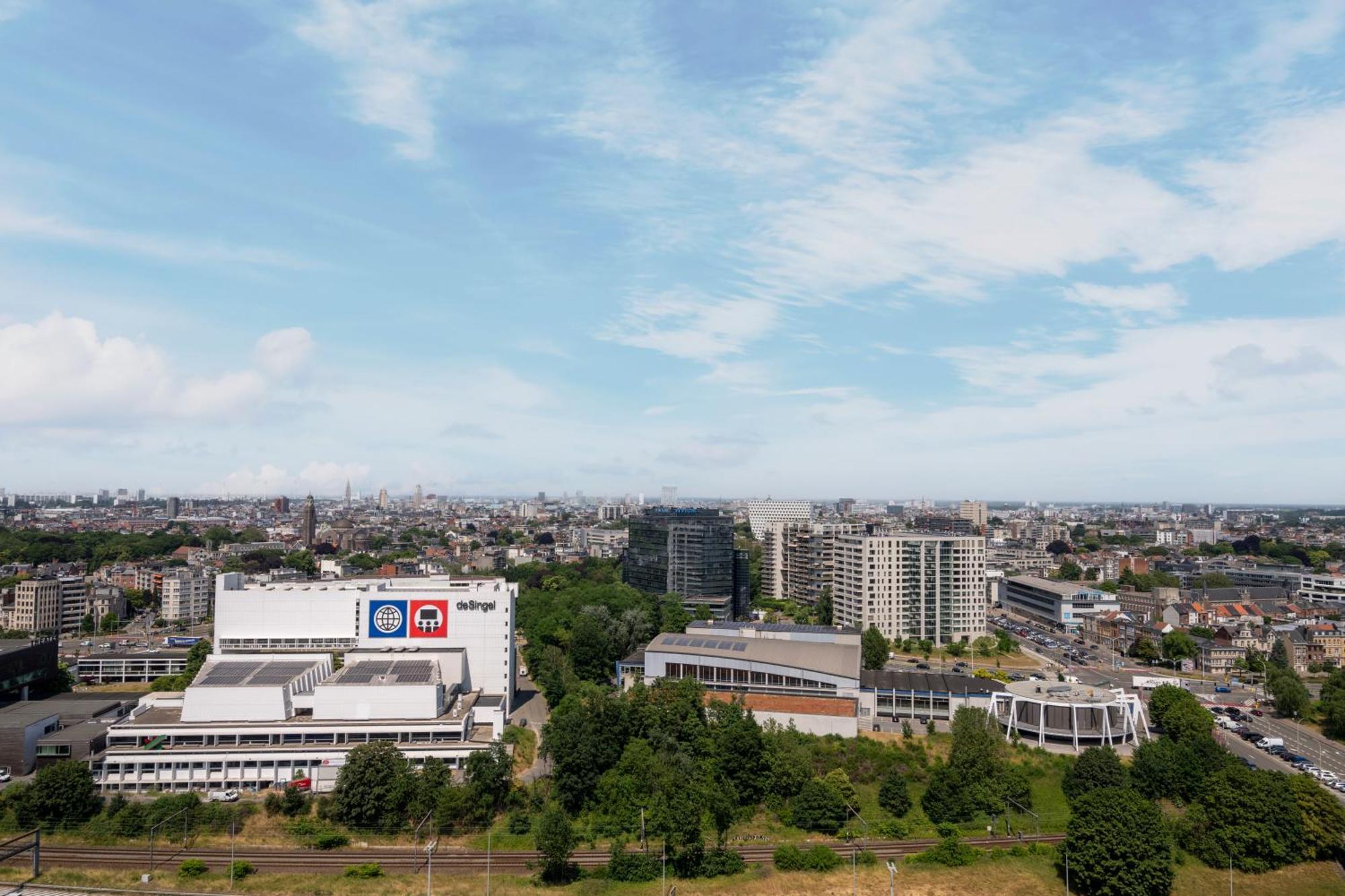 Crowne Plaza By Ihg