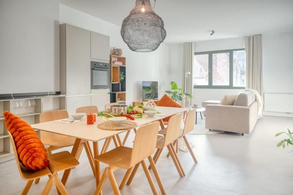 Apartment Wonderful 6p Duplex In *