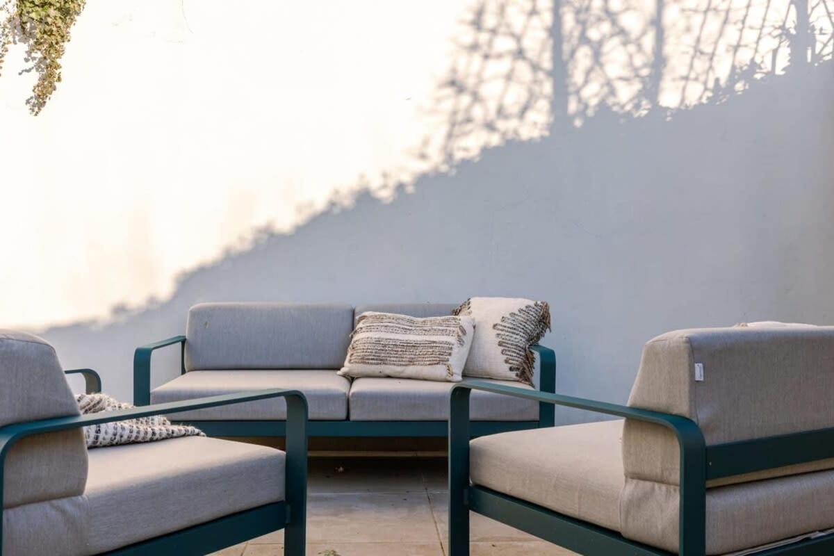 House With Large And Sunny Terrace Vakantiehuis Antwerpen
