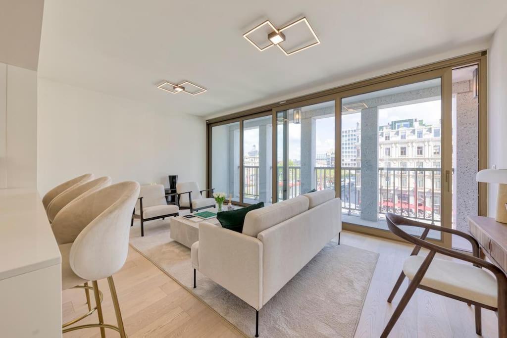 Designer Hyper Apartment