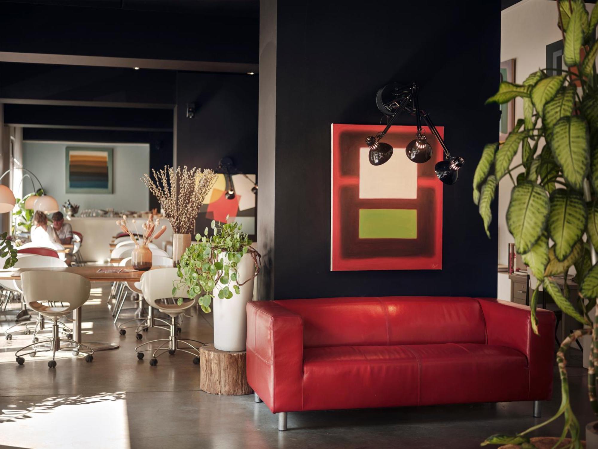 Banks Hotel 4*