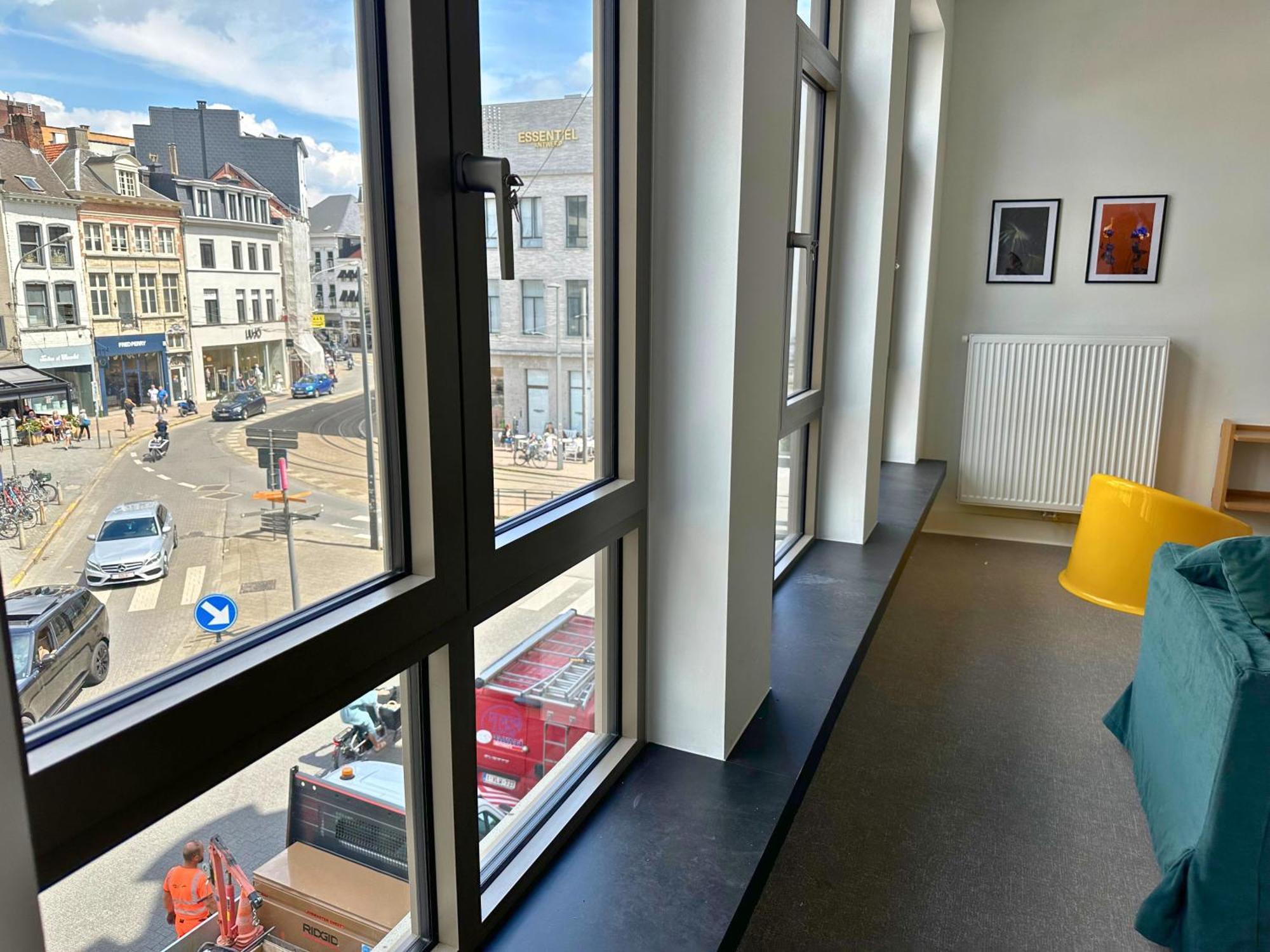 Smartflats - Oudaan Apartment