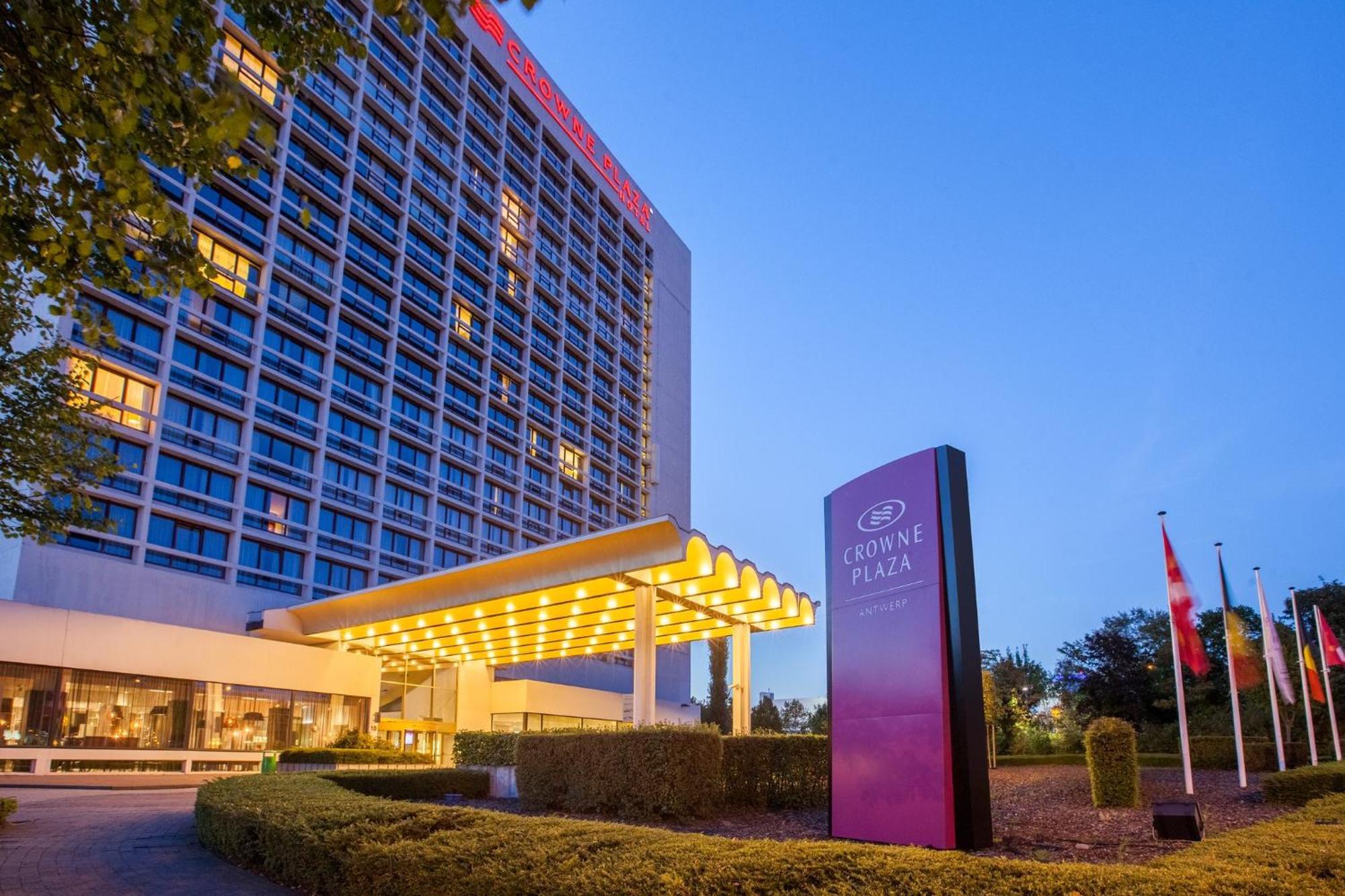 Crowne Plaza By Ihg 4* Antwerp
