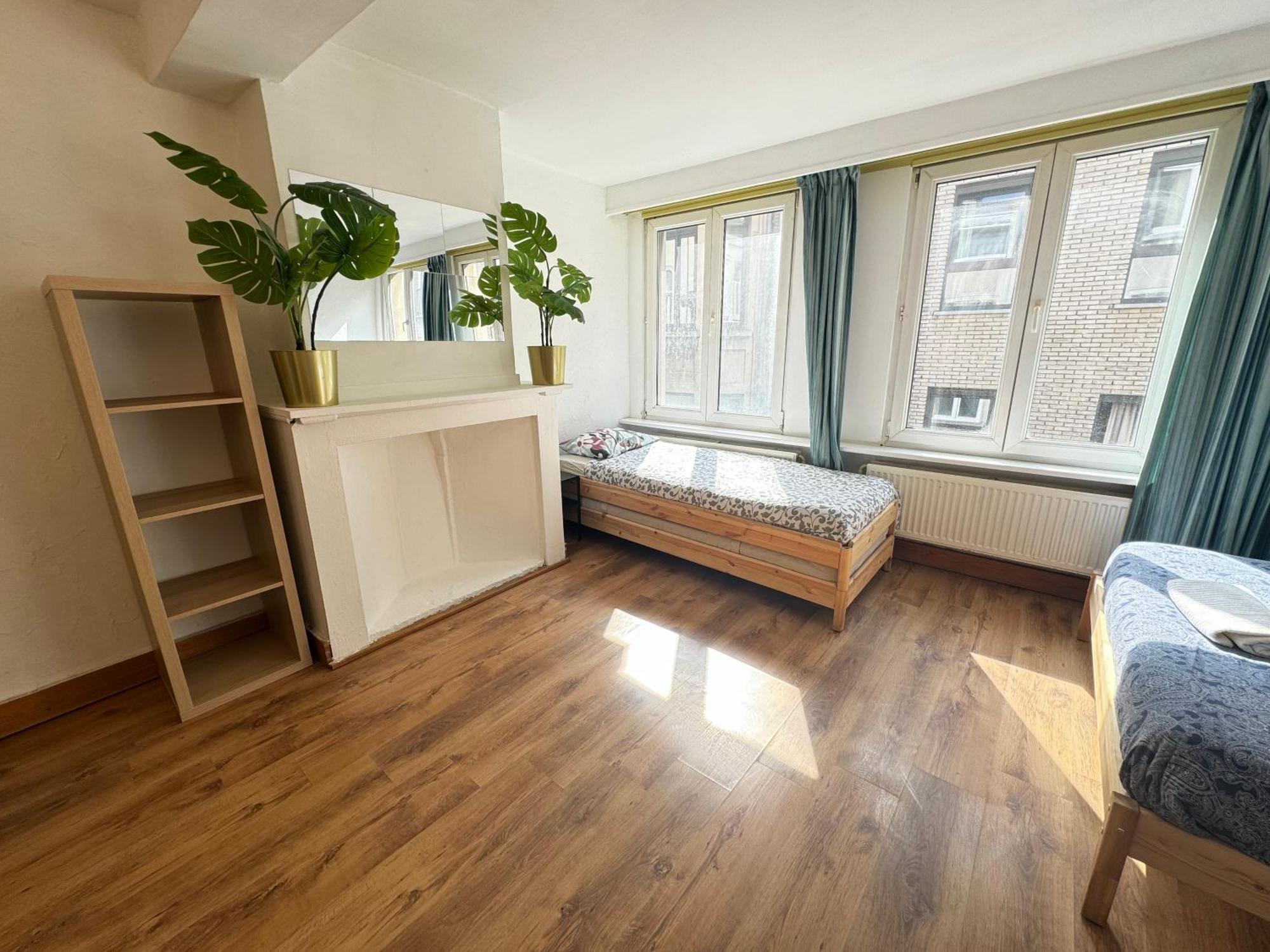 Appartement Charming In The Heart Of Antwerpen