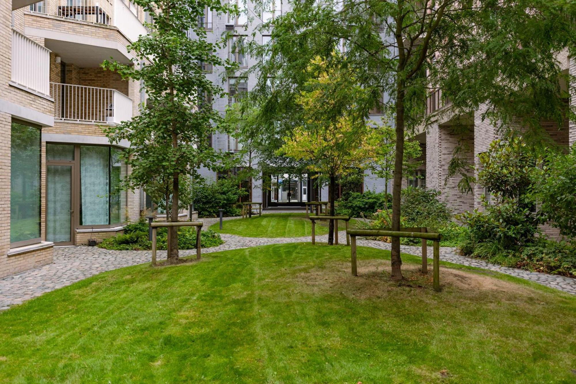Huswell - Charming With Terrace In Appartement *