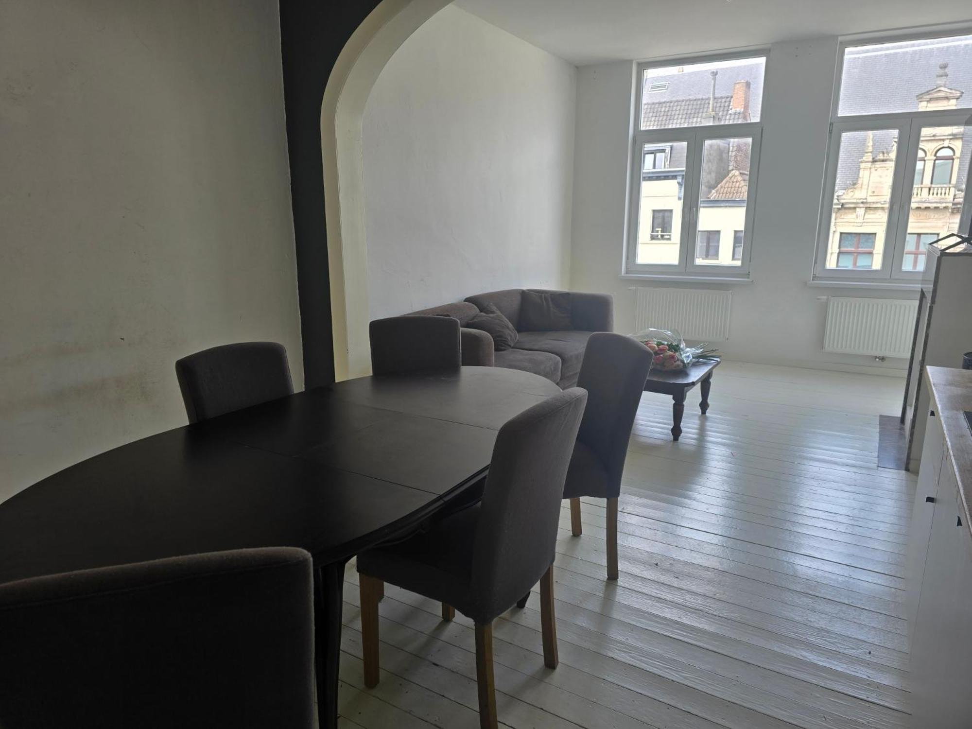 Living History - Suikernest Aparthotel Antwerpen