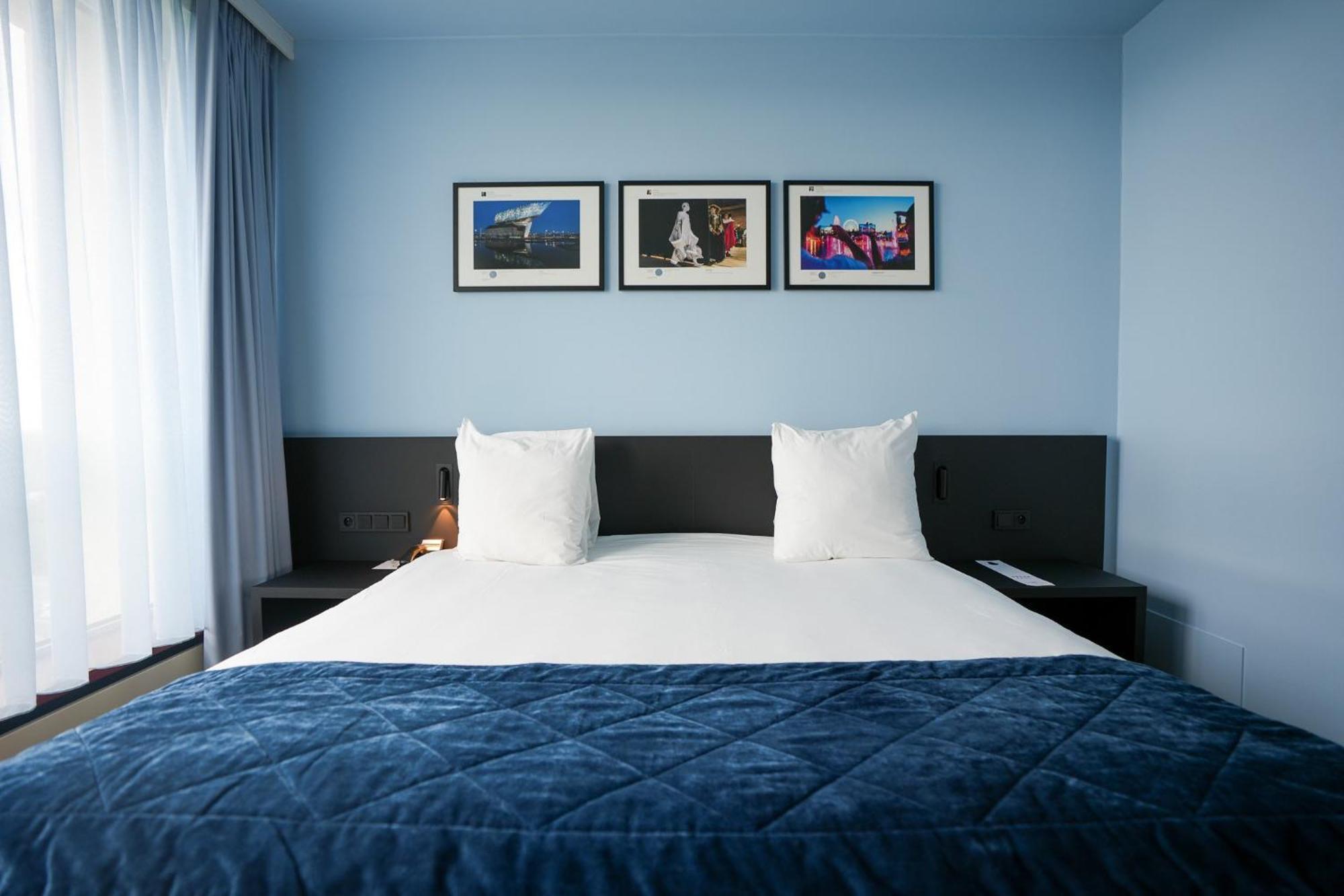 Crowne Plaza By Ihg