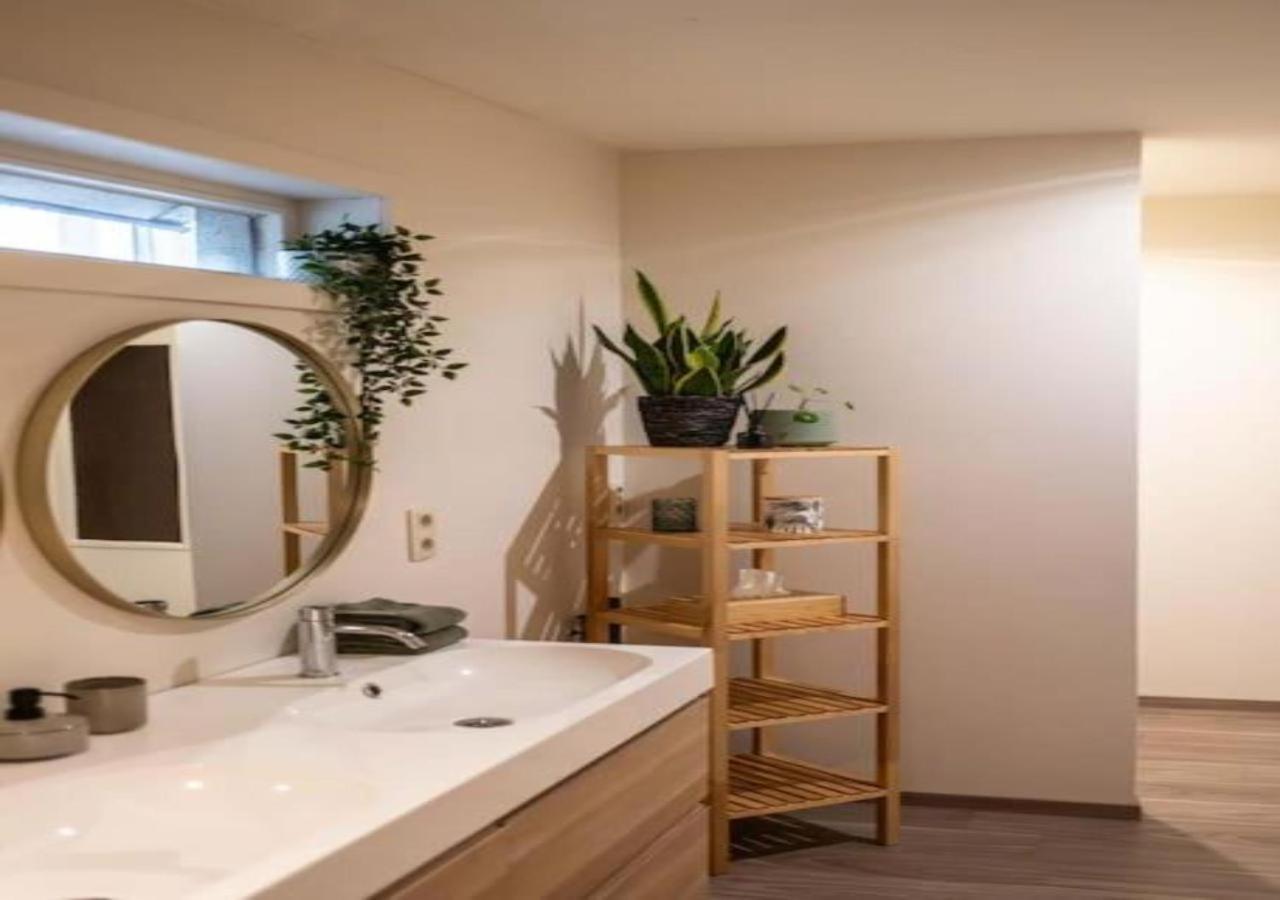 Cozy 3br Near Meir In Centre
