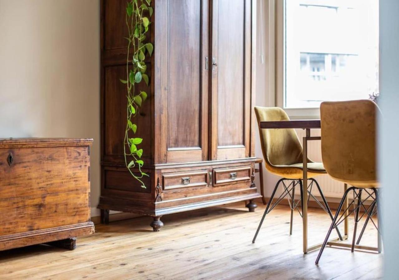 Apartment Cozy 3br Near Meir In Centre Antwerp
