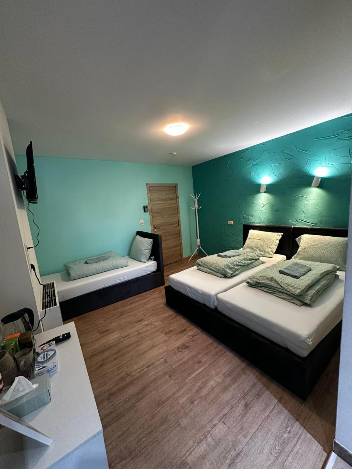 Sportplaza Guest house