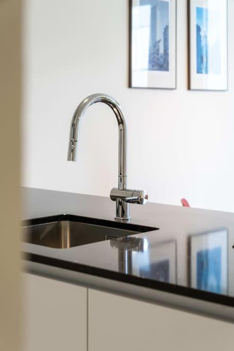 Wonderful 1br In Apartment Antwerpen