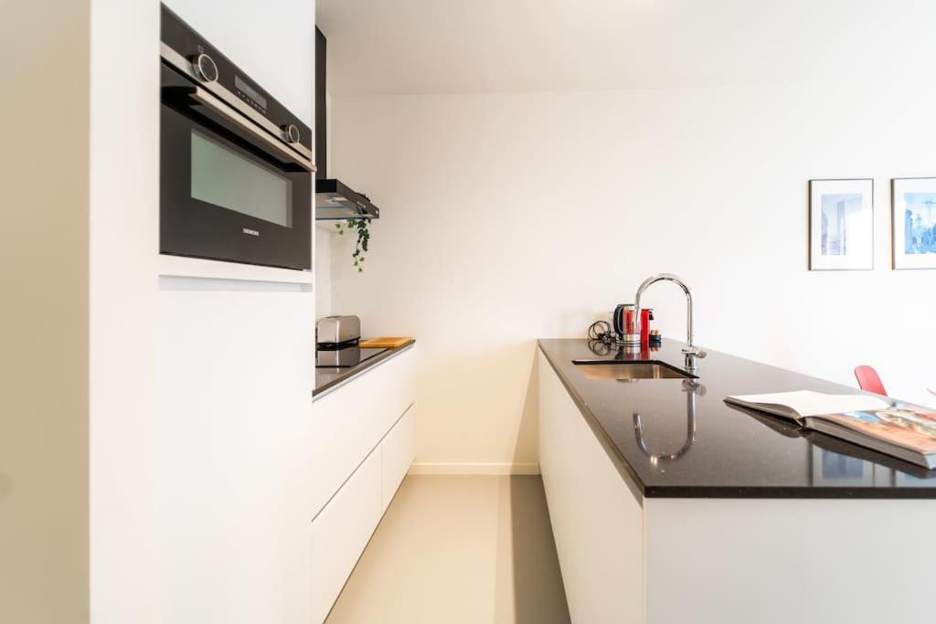 Apartment Wonderful 1br In Antwerpen