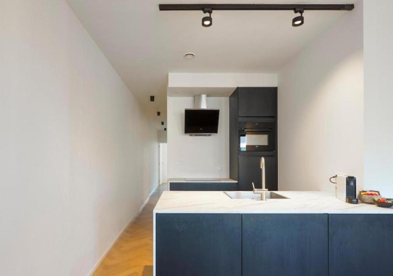 2br Near Meir *