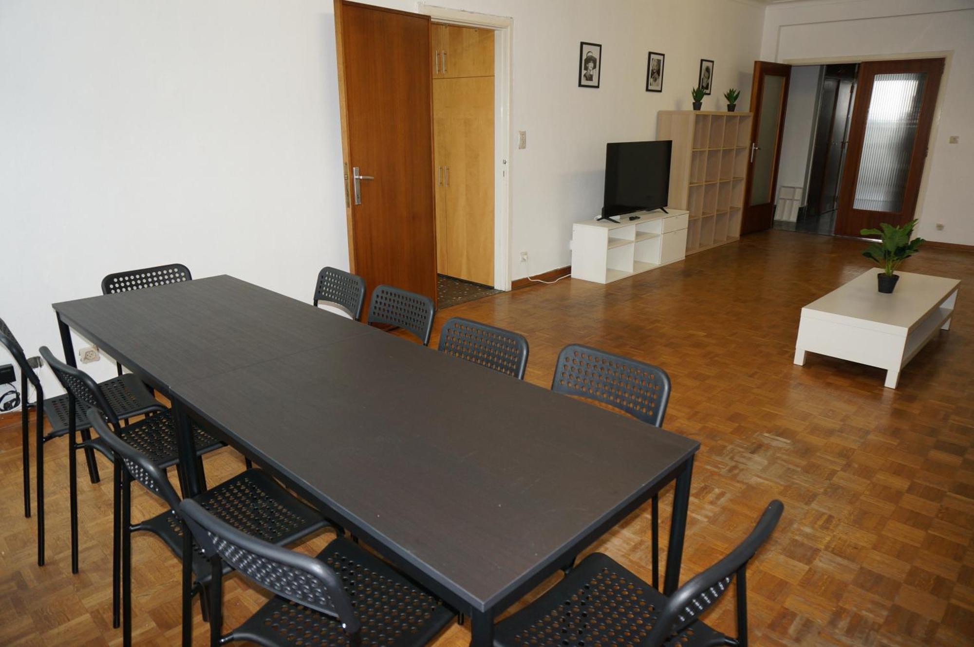 Apartment Belga 3 Bedrooms. Antwerp