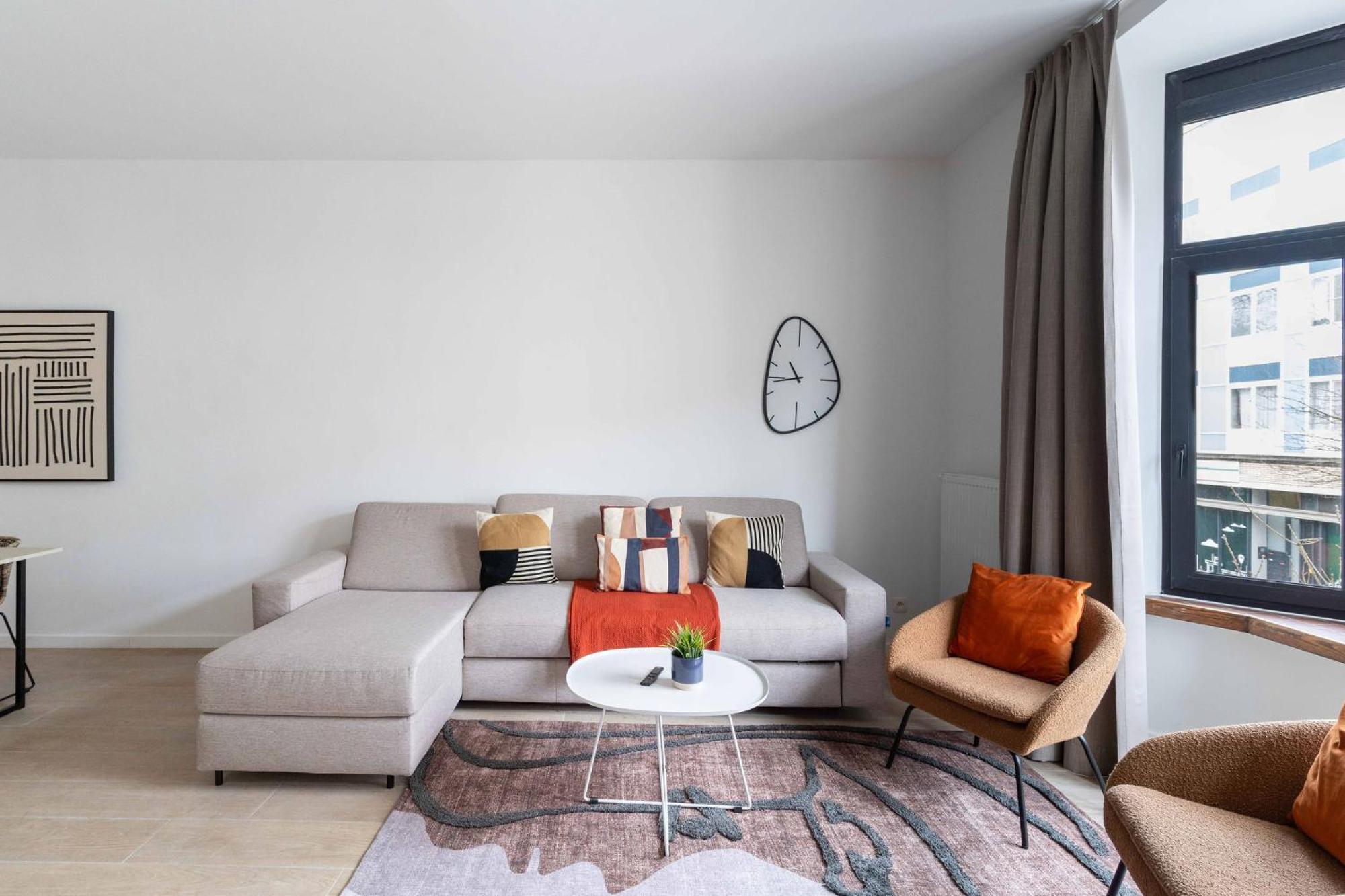 Inviting And Bright 7-person In Apartment
