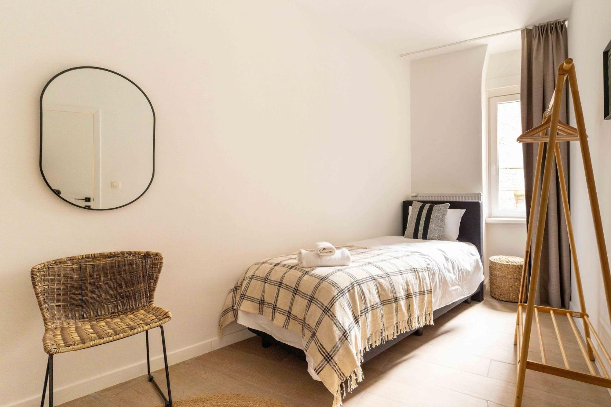 Inviting And Bright 7-person In Antwerpen