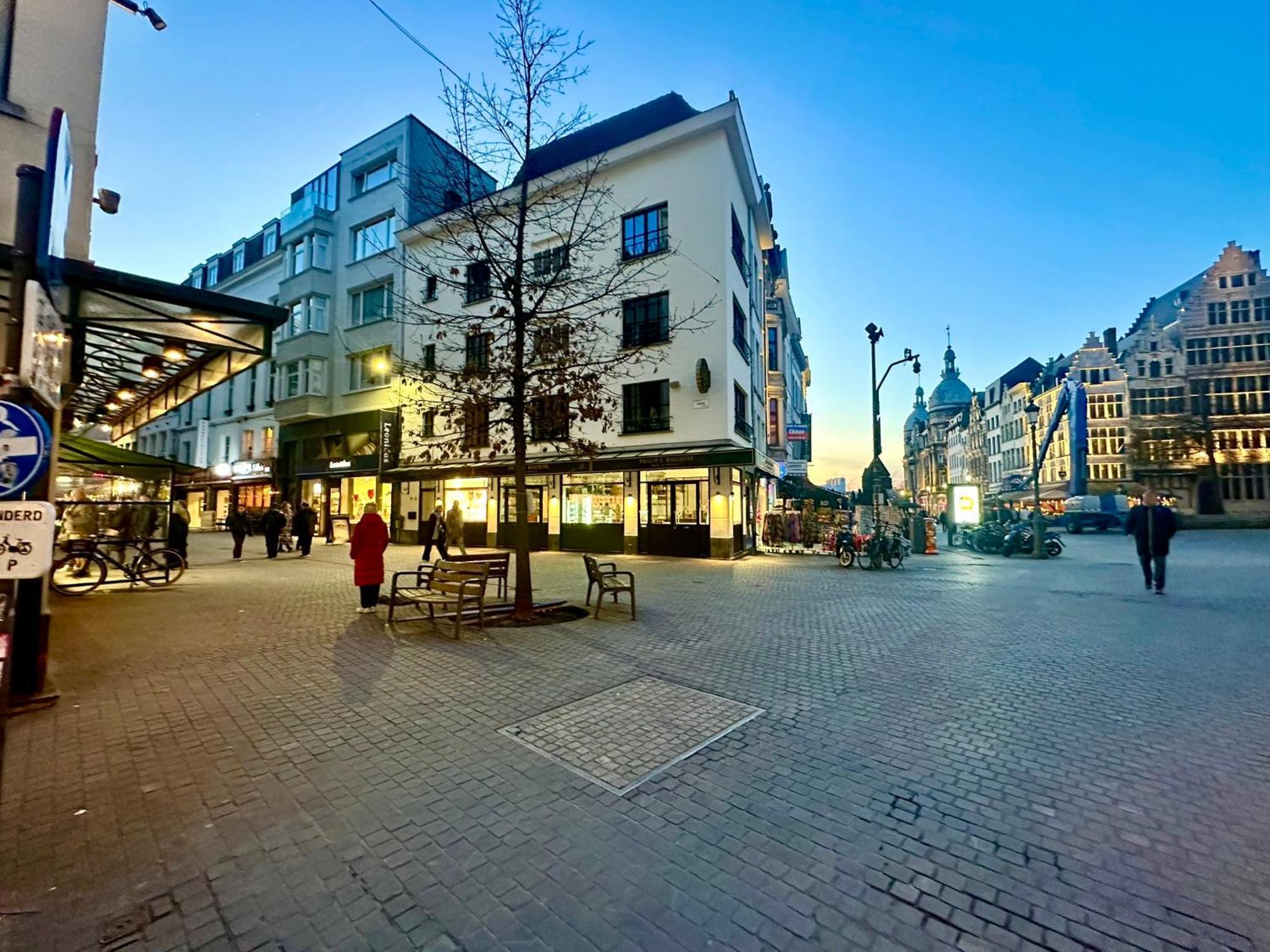 Luxury Historic Center By Rikas Apartment *