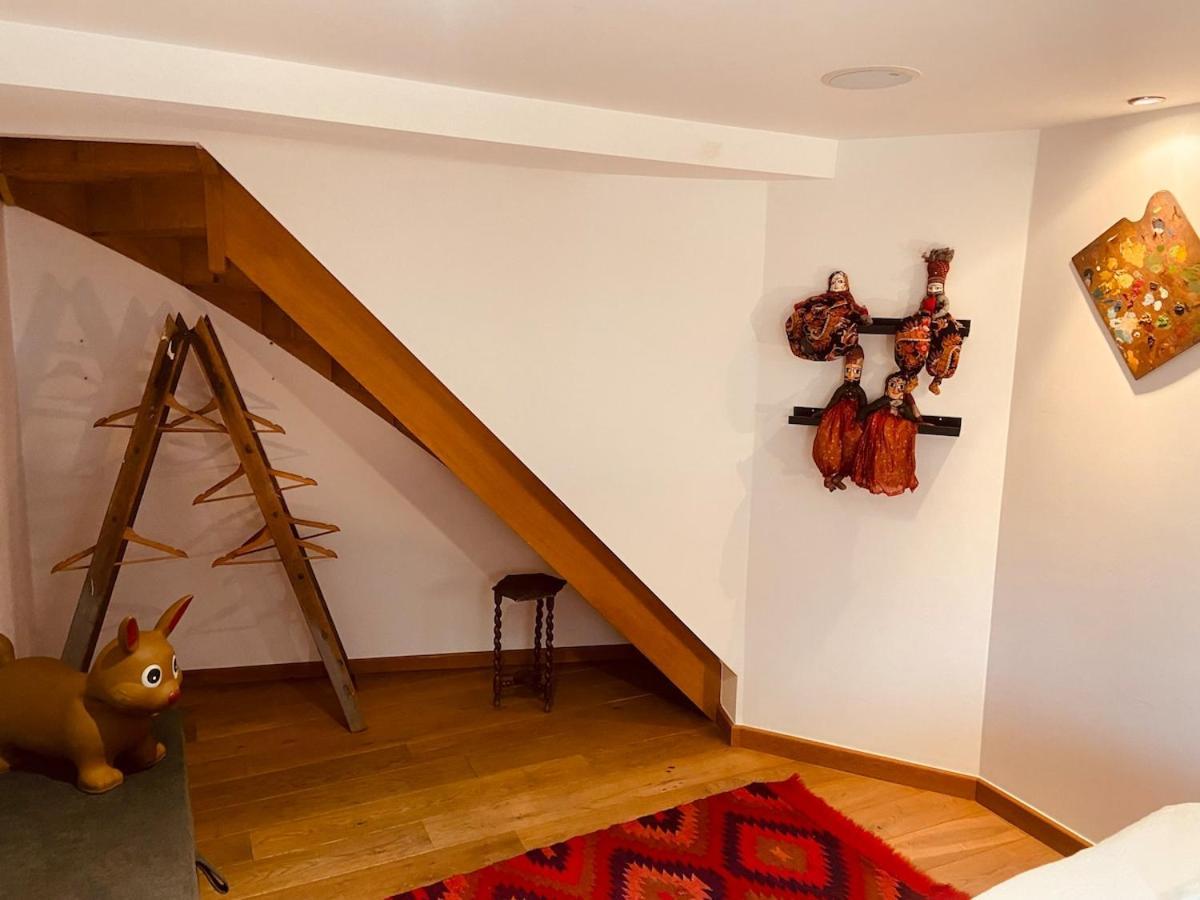 Apartment Charming & Spacious Duplex Viewing The Lovely Mas