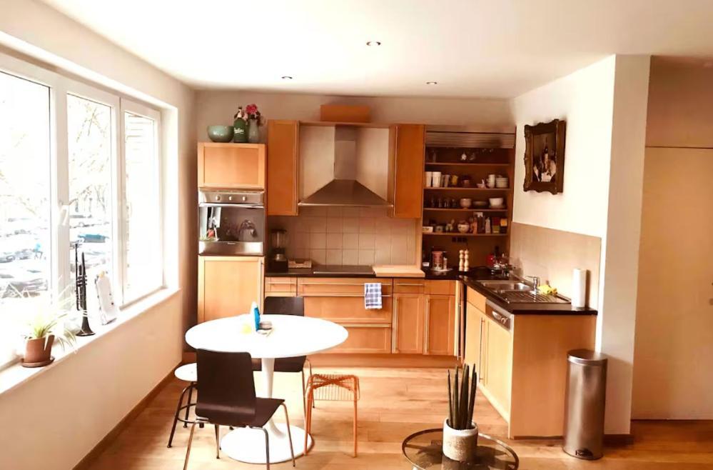 Stylish & Spacious Flat Viewing The Lovely Mas *