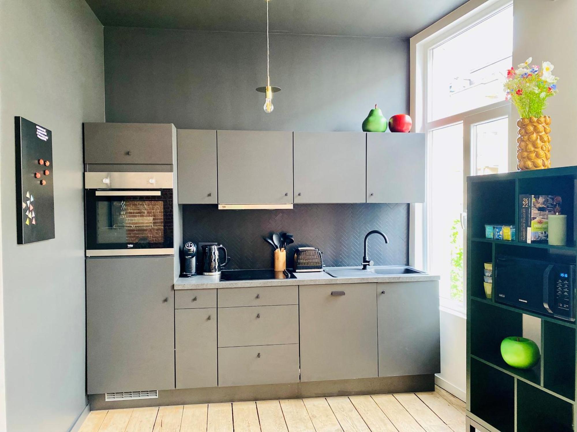 Brick 36 - Contemporary Flat With Authentic Touch * Antwerp