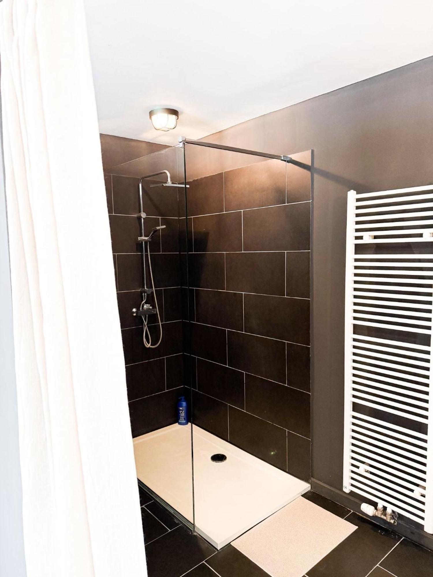 Stylish On The Waterfront Near Historic Center Ferienhaus *
