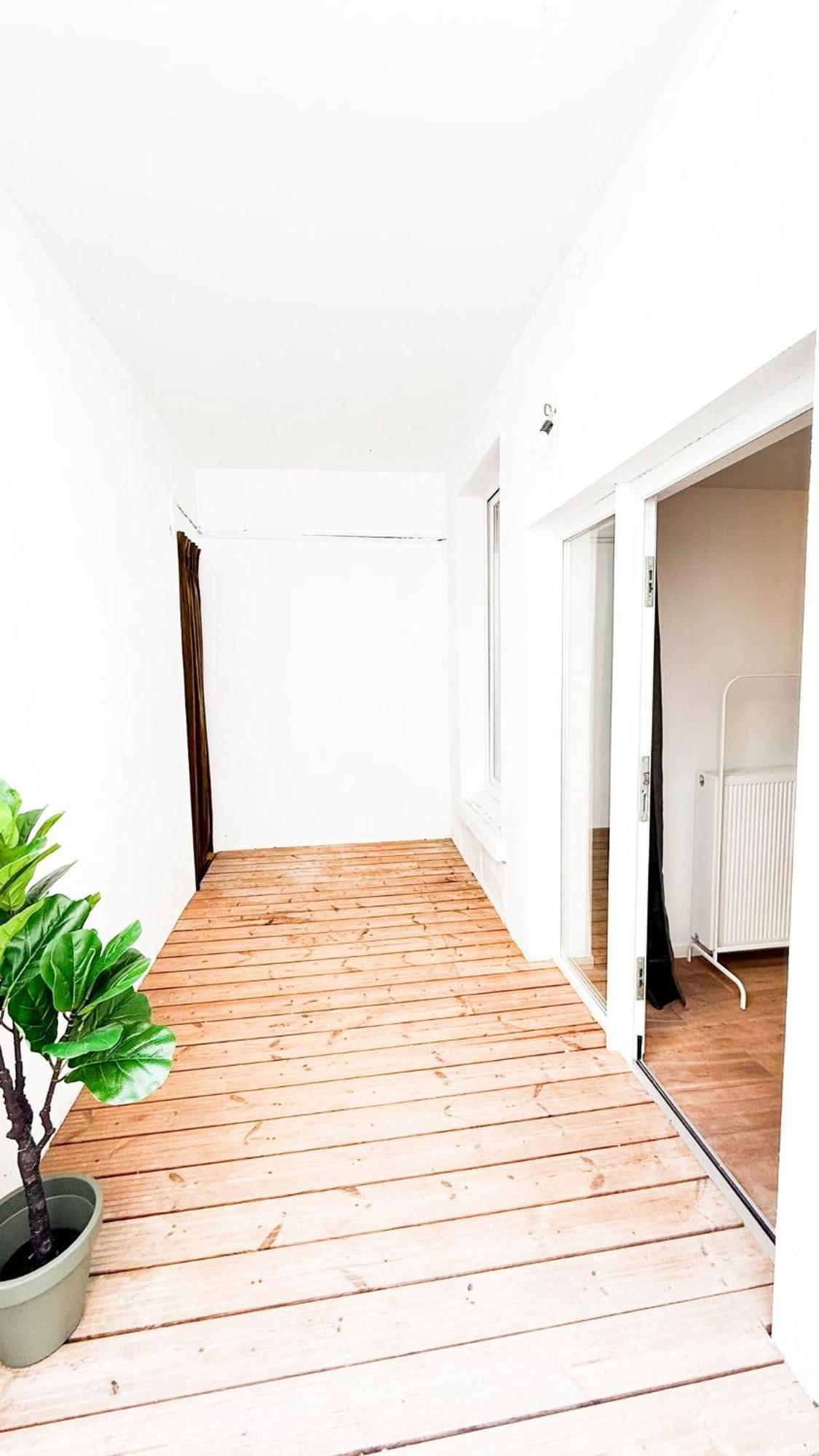 Stylish On The Waterfront Near Historic Center Ferienhaus *