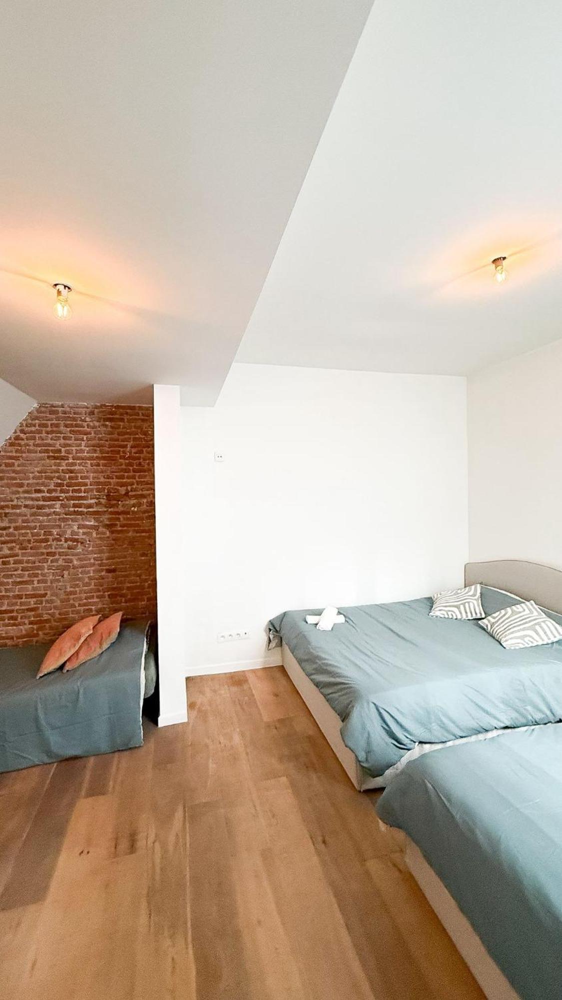Stylish On The Waterfront Near Historic Center *