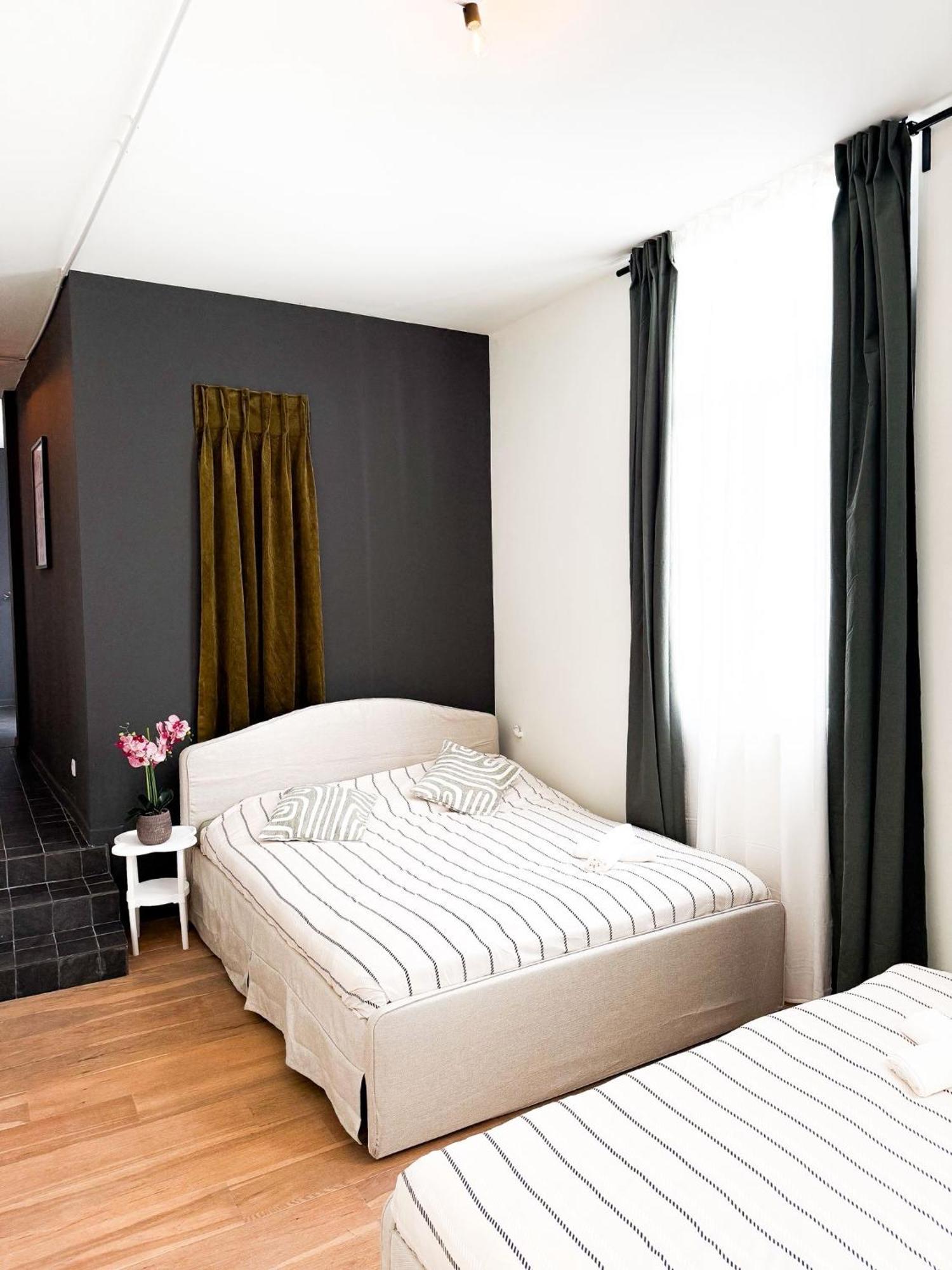 Stylish On The Waterfront Near Historic Center Antwerpen