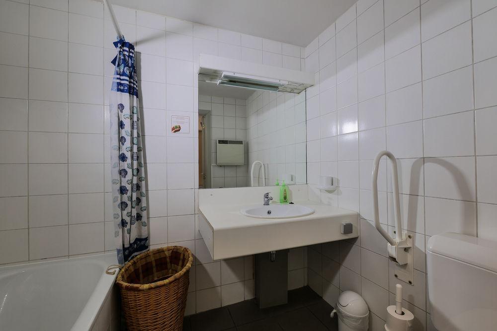 Budget Flats Apartment *