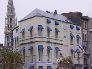 Hotel Antigone