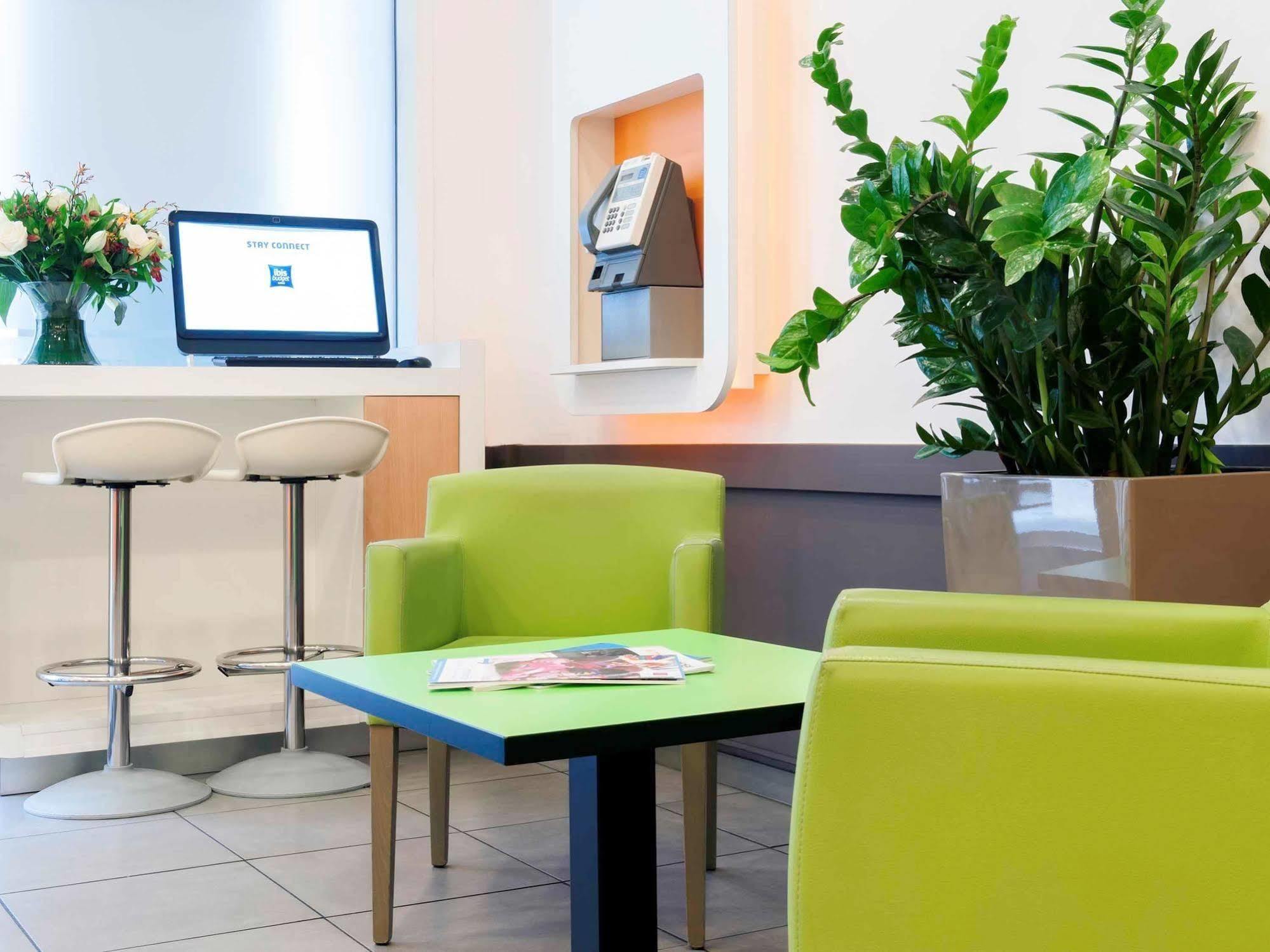 Ibis Budget Station Hotel