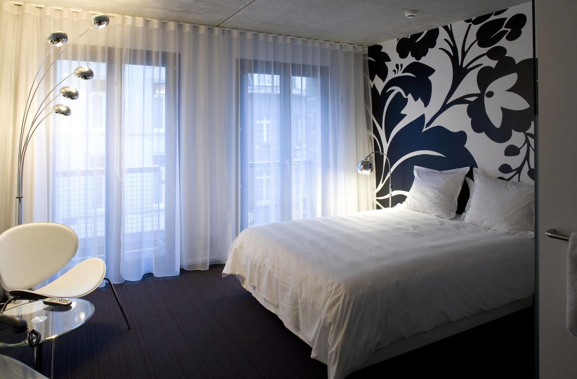 Banks Hotel 4*