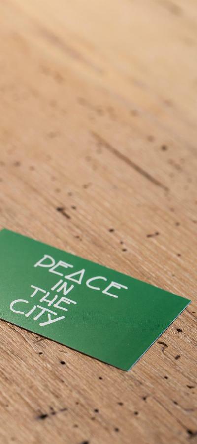 Apartment - - Peace In The City *