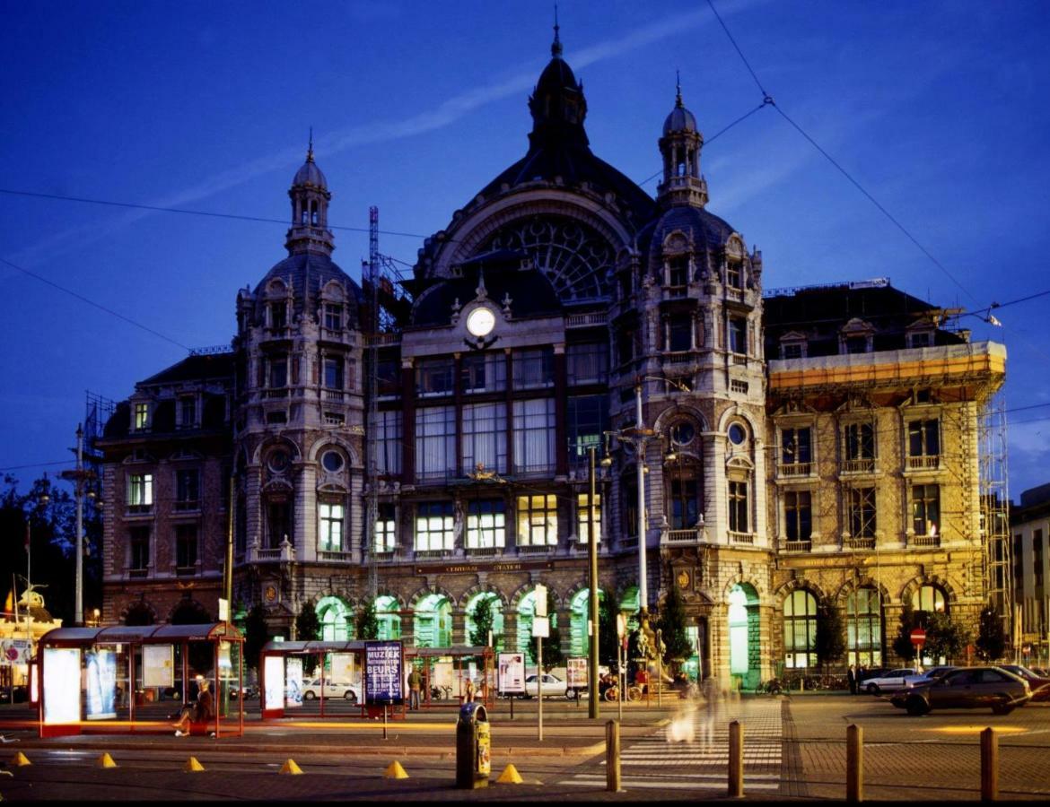 Jane's Corner The Place To Read&eat&sleep Apartment Antwerp