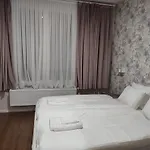 Meir\'S Apartment