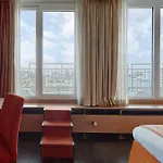Theater Hotel