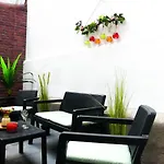 Cosy Appartement Met Tuin In Centrum Antwerpen Gratis Parking Free Parking!