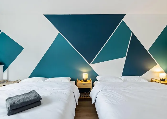 Cozy Antwerp - Cityview Family & Private Rooms Free Parking