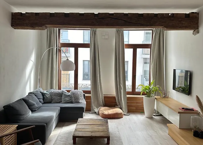 Charming And Cosy Apartment In The Old Town
