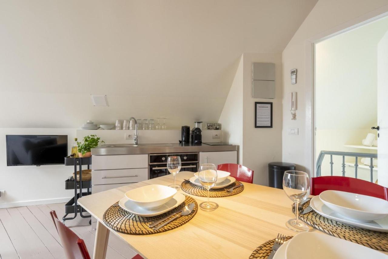 Shway60 Family House
