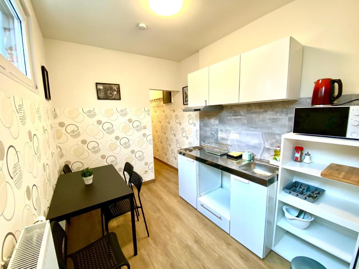 сarnot Zoo Area Apartment