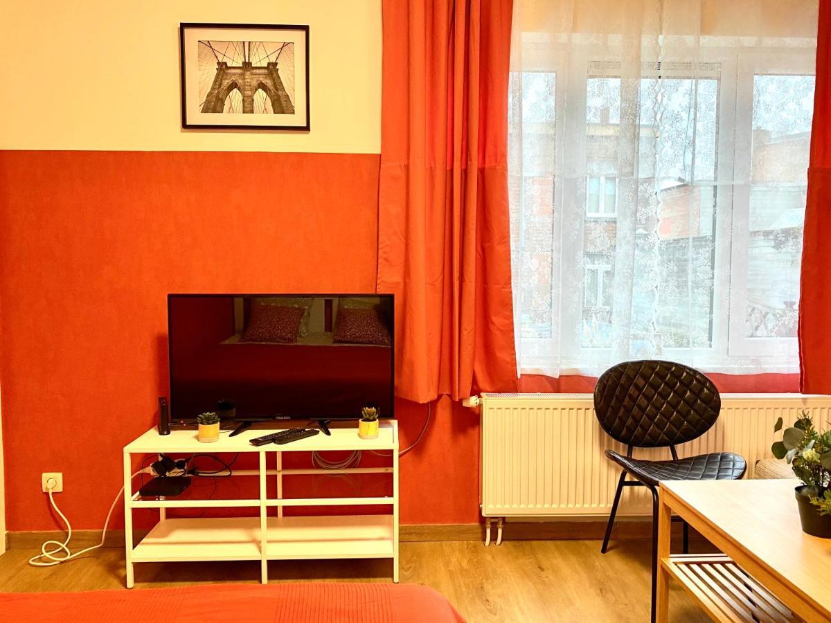 Apartment сarnot Zoo Area