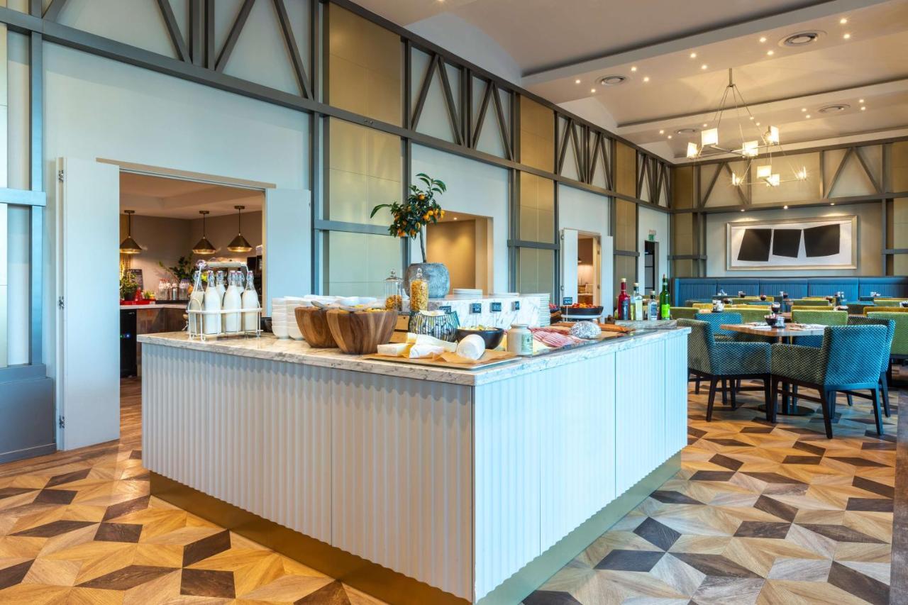Hotel Radisson Blu Hotel, Centre 4*