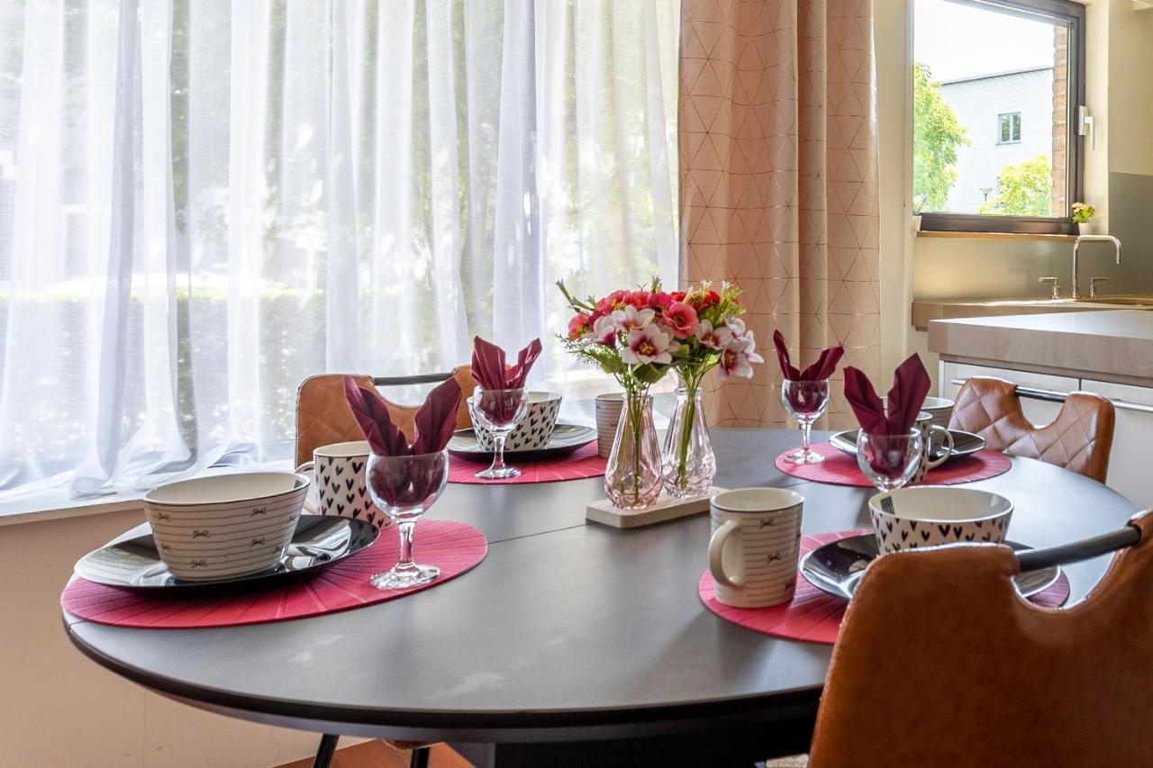 Luxe With Parking & Garden In Wilrijk Antwerp