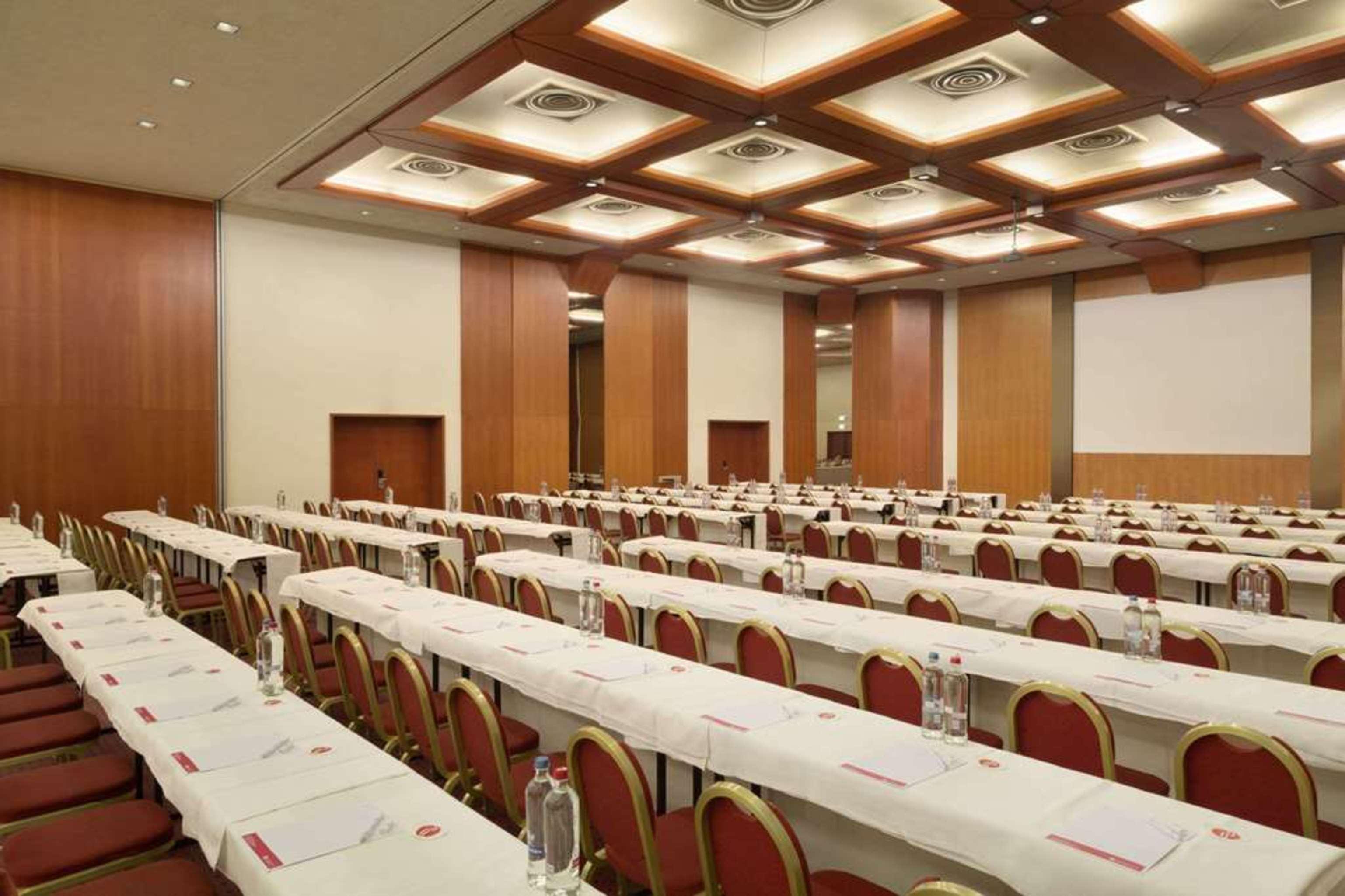 Mercure South 4*