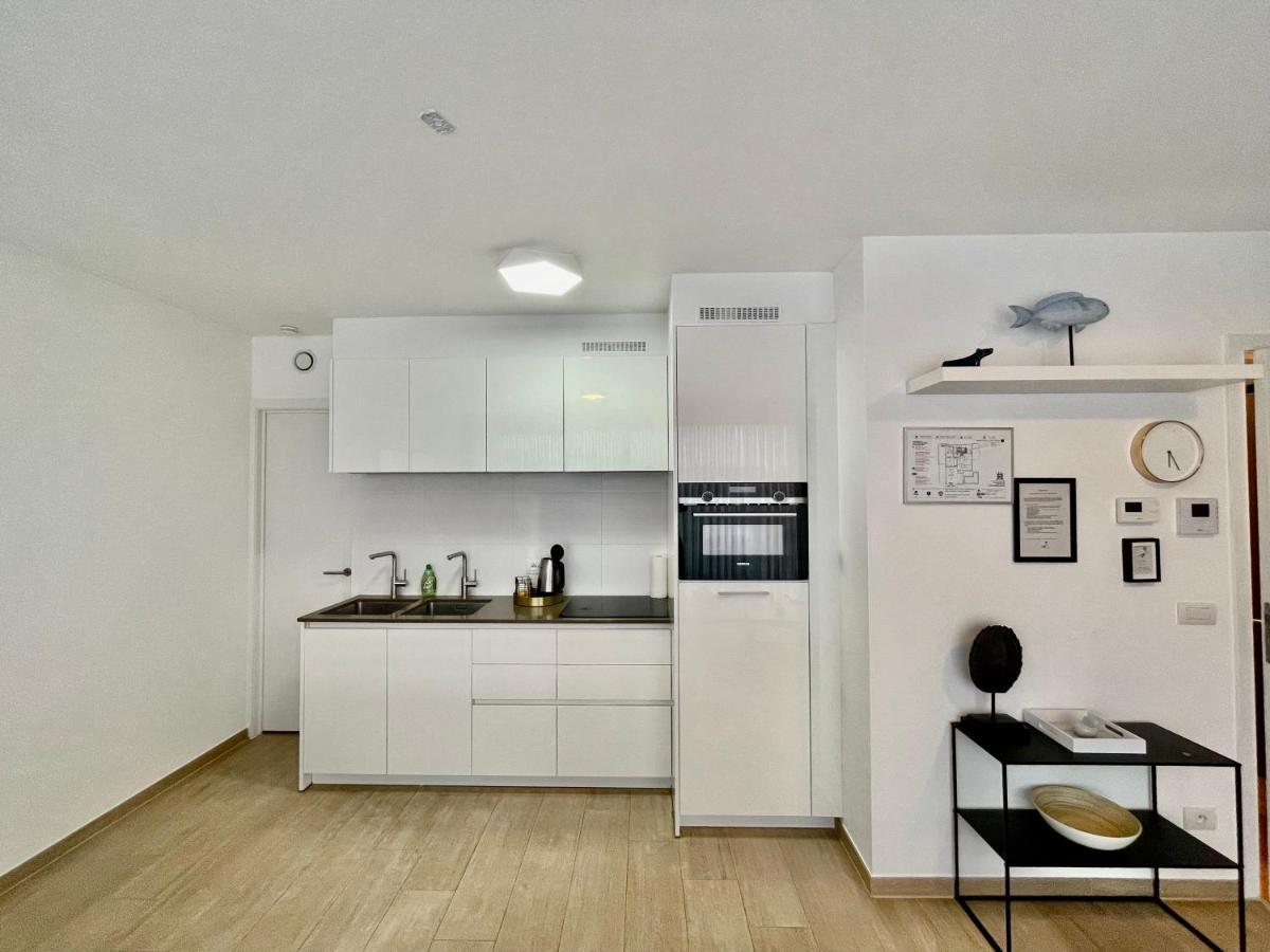 Holiday home Oneluxstay Near Diamond District *