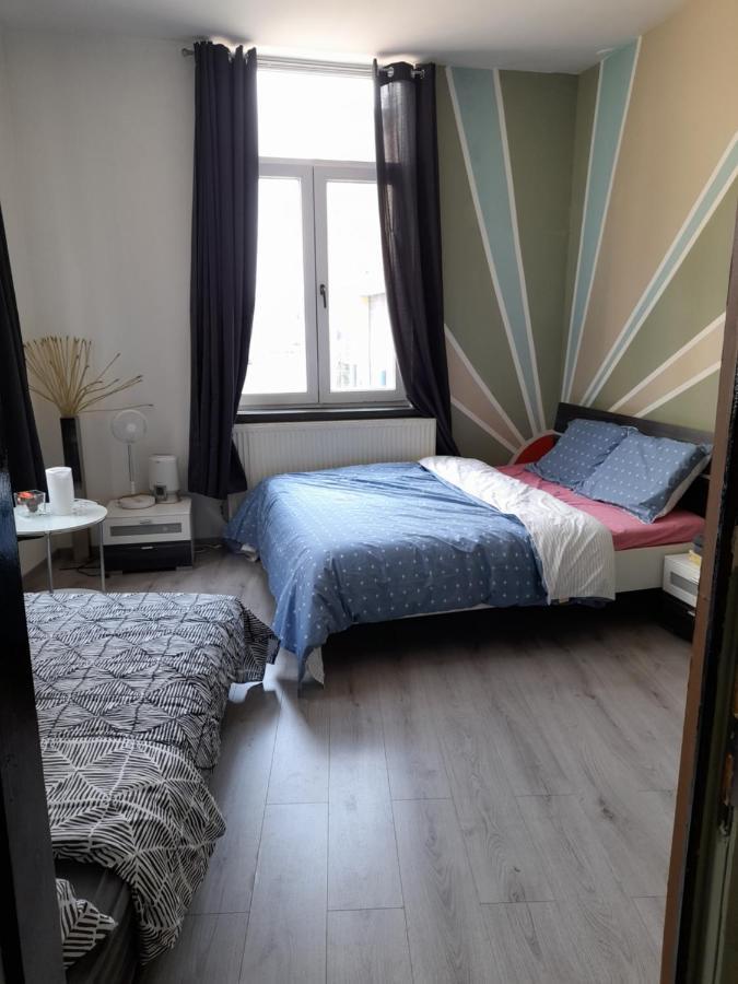 Privatunterkunft Large In House W Shared Kitchen & Bathroom W Free Parking Bluecard